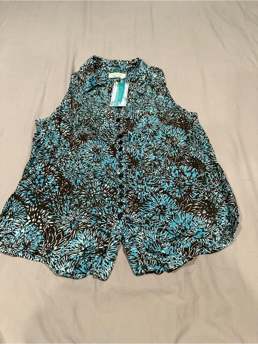 Sleeveless Button-Front Floral Print Top in Teal and Black